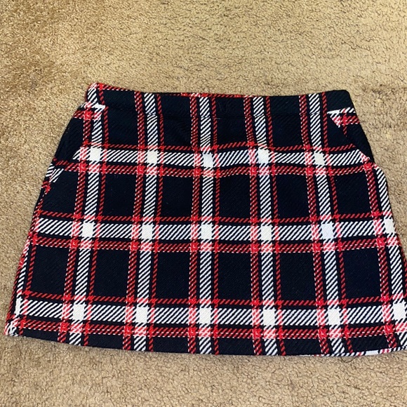 Forever 21 Red, Black, and White Plaid Skirt Size M - Picture 1 of 3